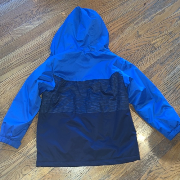 Swiss Tech winter jacket - Picture 7 of 11